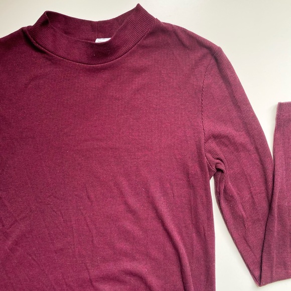 ⭐️SOLD⭐️Ribbed Mock-Neck Bodycon Dress - Picture 2 of 6